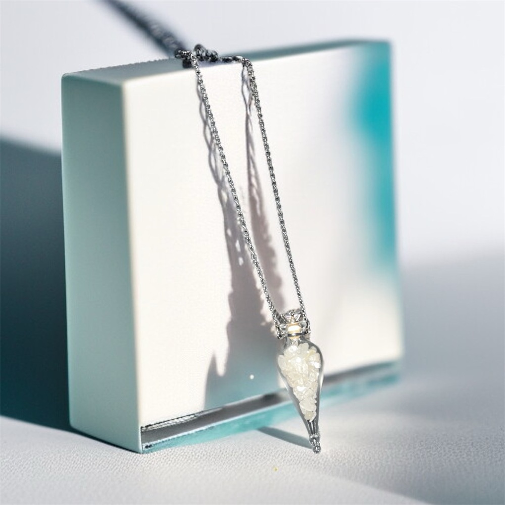 Elegant Silver Necklace with Clear Quartz Chips Filled In Pendant